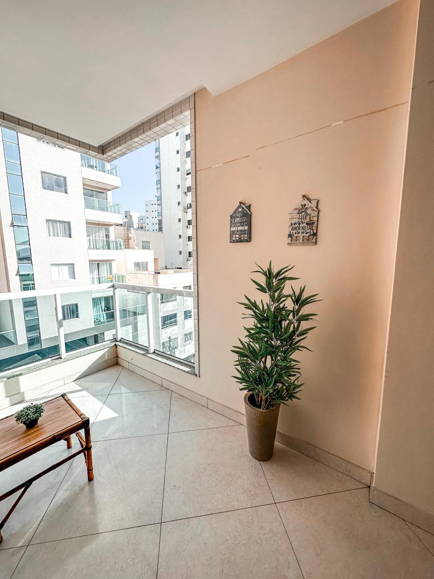 Apt Na Praia Do Morro,2 Quadras Do Mar,Com Garagem 구아라파리 외부 사진